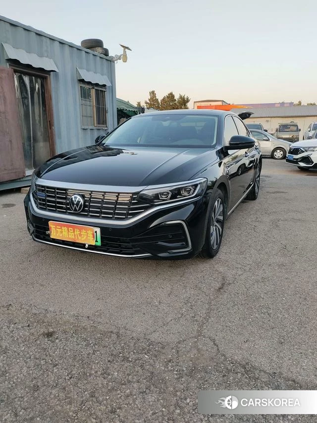 Volkswagen Passat 2023 Черный из Китая, фото 3