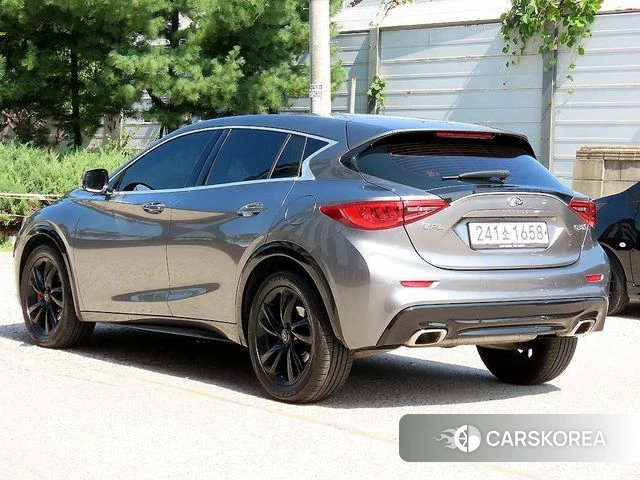 Infiniti Q30 id 4947235 из Кореи 13