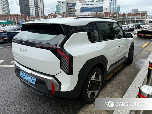 Kia EV3 id 4719939 из Кореи 13