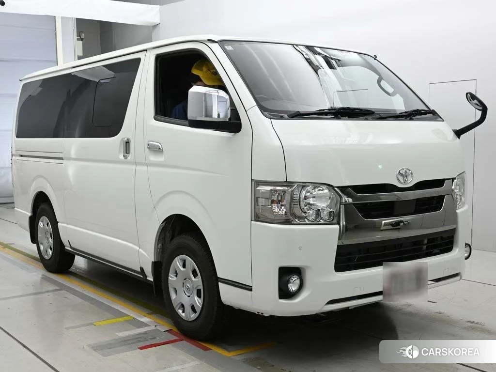 Toyota HiAce Van 2020 из Японии, фото 3