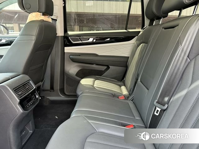 Volkswagen Teramont 2023 Черный из Китая, фото 6
