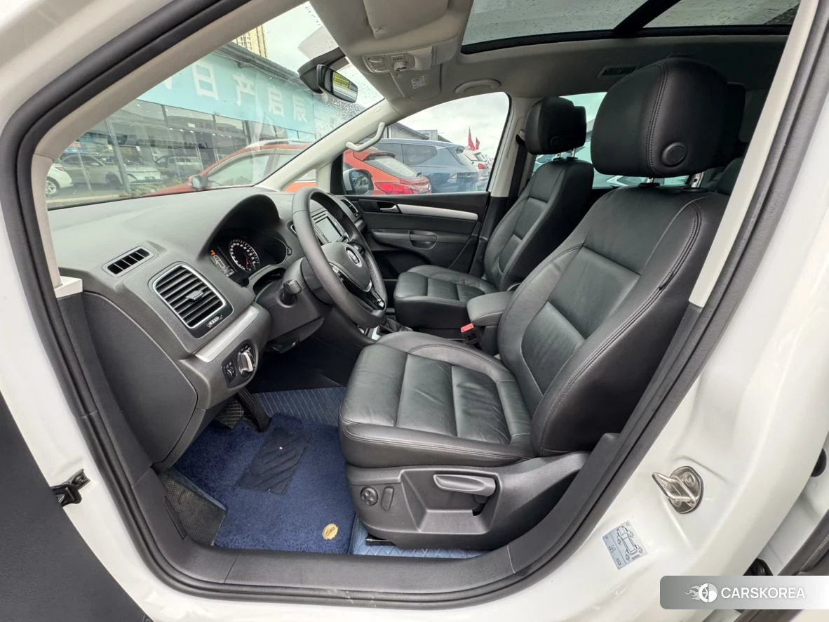 Volkswagen Sharan 2019 Белый из Китая, фото 3
