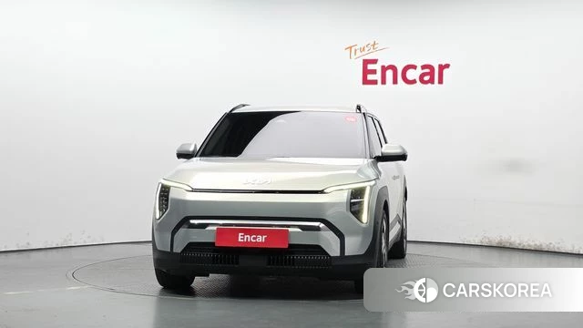 Kia EV3 id 4985284 из Кореи 23