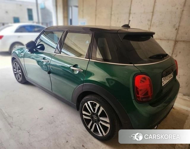Mini Cooper 2021 Темно-зеленый из Кореи, фото 3