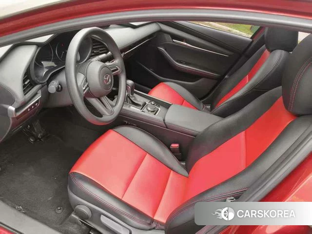 Mazda 3 2021 Красный из Китая, фото 3