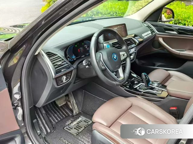 BMW iX3 2021 Темно-серый из Китая, фото 5