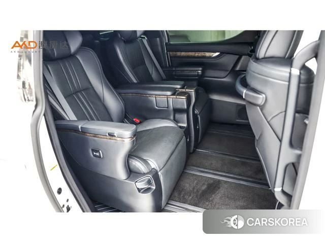 Toyota Vellfire 2021 Белый из Китая, фото 4