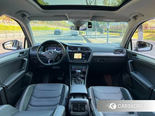 Volkswagen Tiguan L 2021 Шампань из Китая, фото 3
