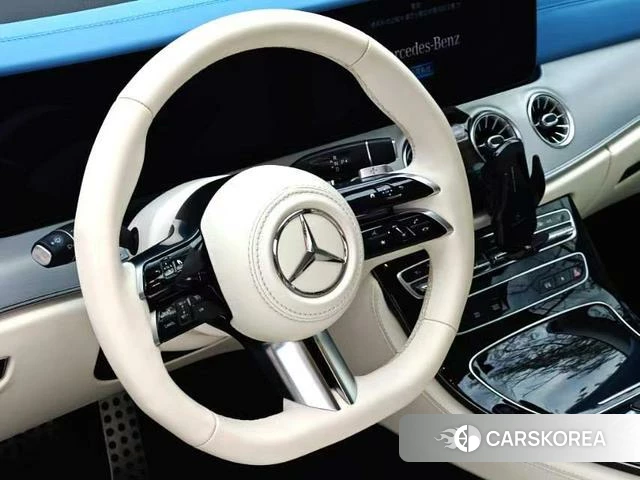 Mercedes-Benz E-Class 2023 Белый из Китая, фото 4