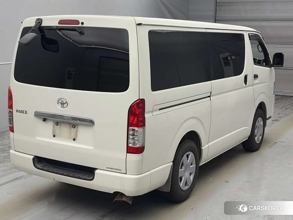 Toyota HiAce Van 2021 из Японии, фото 3