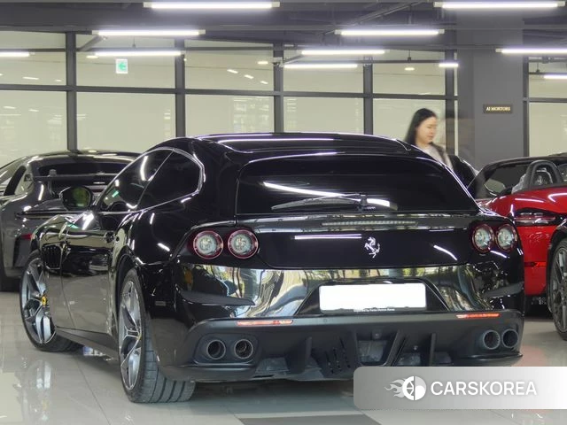 Ferrari GTC4 Russo id 4943763 из Кореи 11