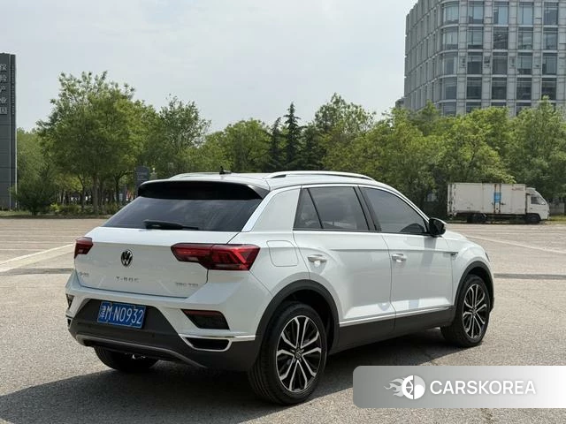 Volkswagen T-Roc 2021 Белый из Китая, фото 3