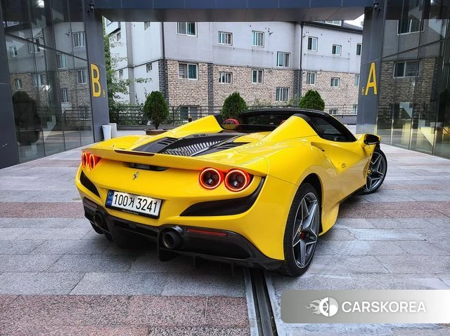 Ferrari F8 Spider id 4930045 из Кореи 13