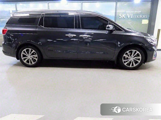 Kia The New Carnival id 5054394 из Кореи 13