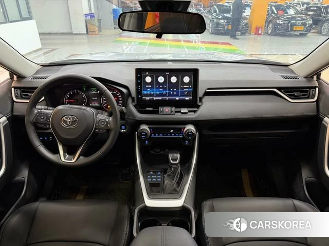 Toyota Wildlander 2023 Белый из Китая, фото 3