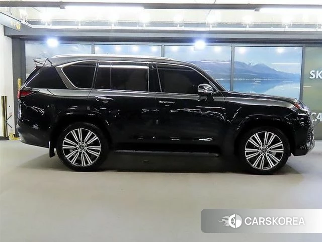Lexus LX 4th Generation 2026 Черный из Кореи, фото 3