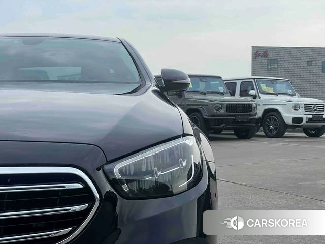 Mercedes-Benz E-Class 2023 Черный из Китая, фото 4