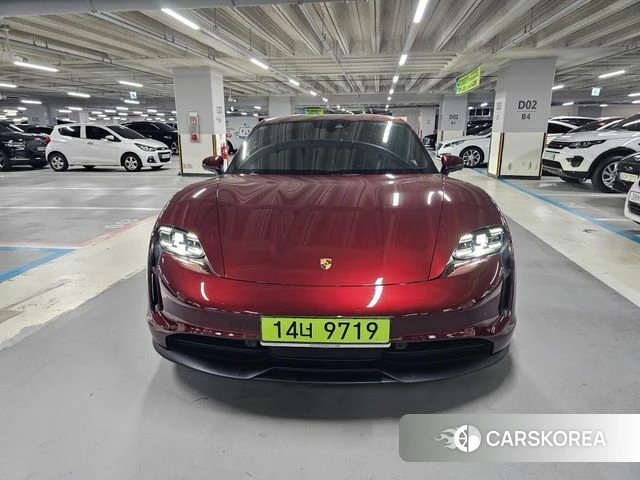 Porsche Taycan id 4997244 из Кореи 11