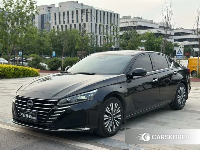 Nissan Altima 2023 Черный из Китая, фото 4