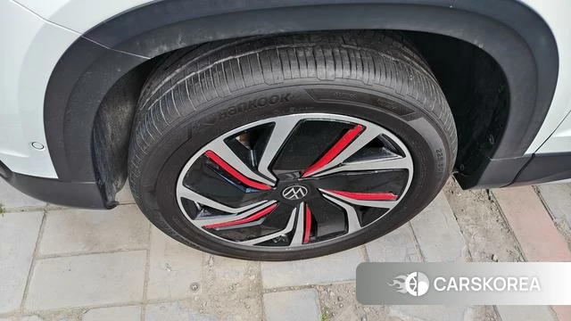 Volkswagen Tharu 2024 Белый из Китая, фото 3