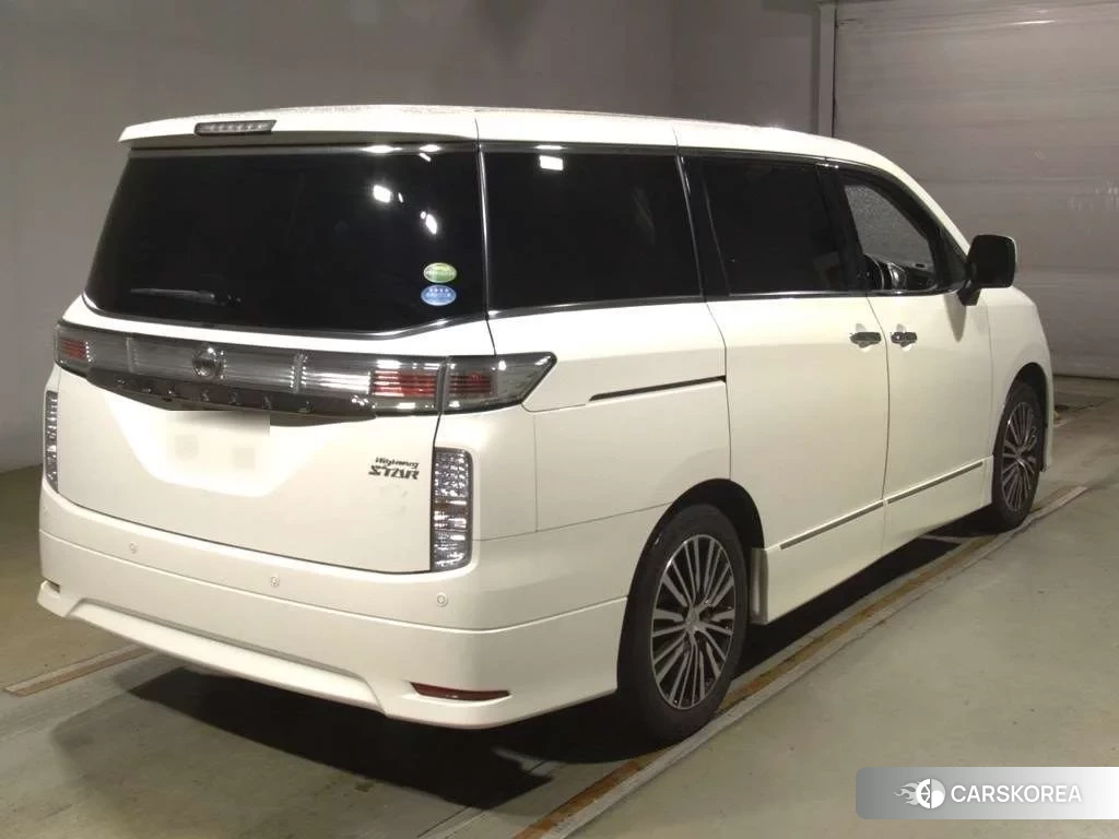 Nissan Elgrand 2019 из Японии, фото 3