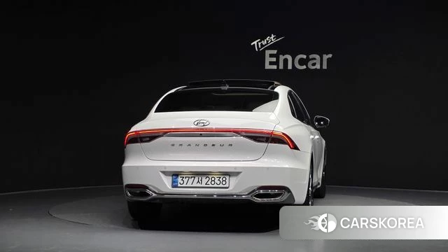 Hyundai The New Grandeur IG id 5022183 из Кореи 23