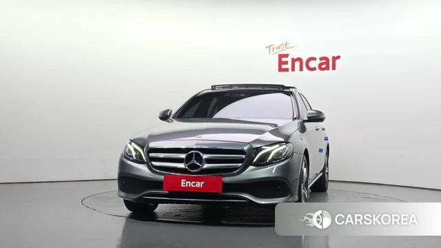 Mercedes-Benz E-Class W213 id 4918761 из Кореи 13