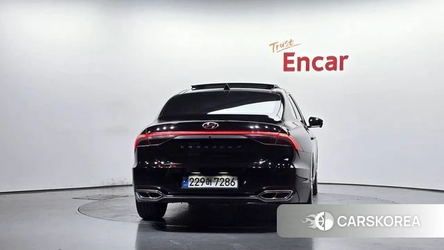 Hyundai The New Grandeur IG id 5027485 из Кореи 23