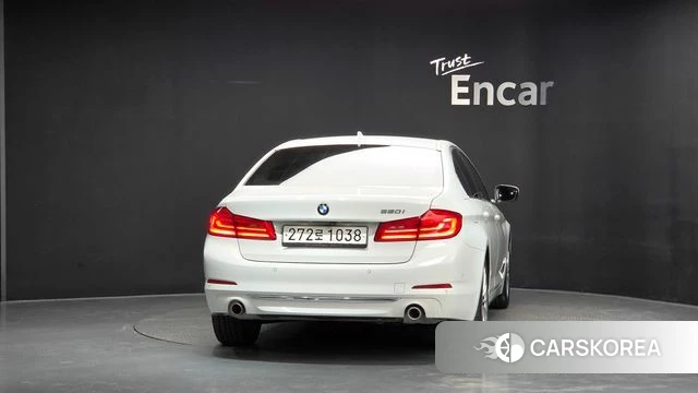 BMW 5 Series (G30) id 5013625 из Кореи 23