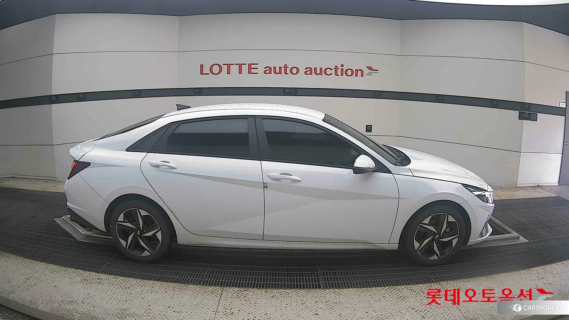 Hyundai Avante id 4984577 из Кореи 23