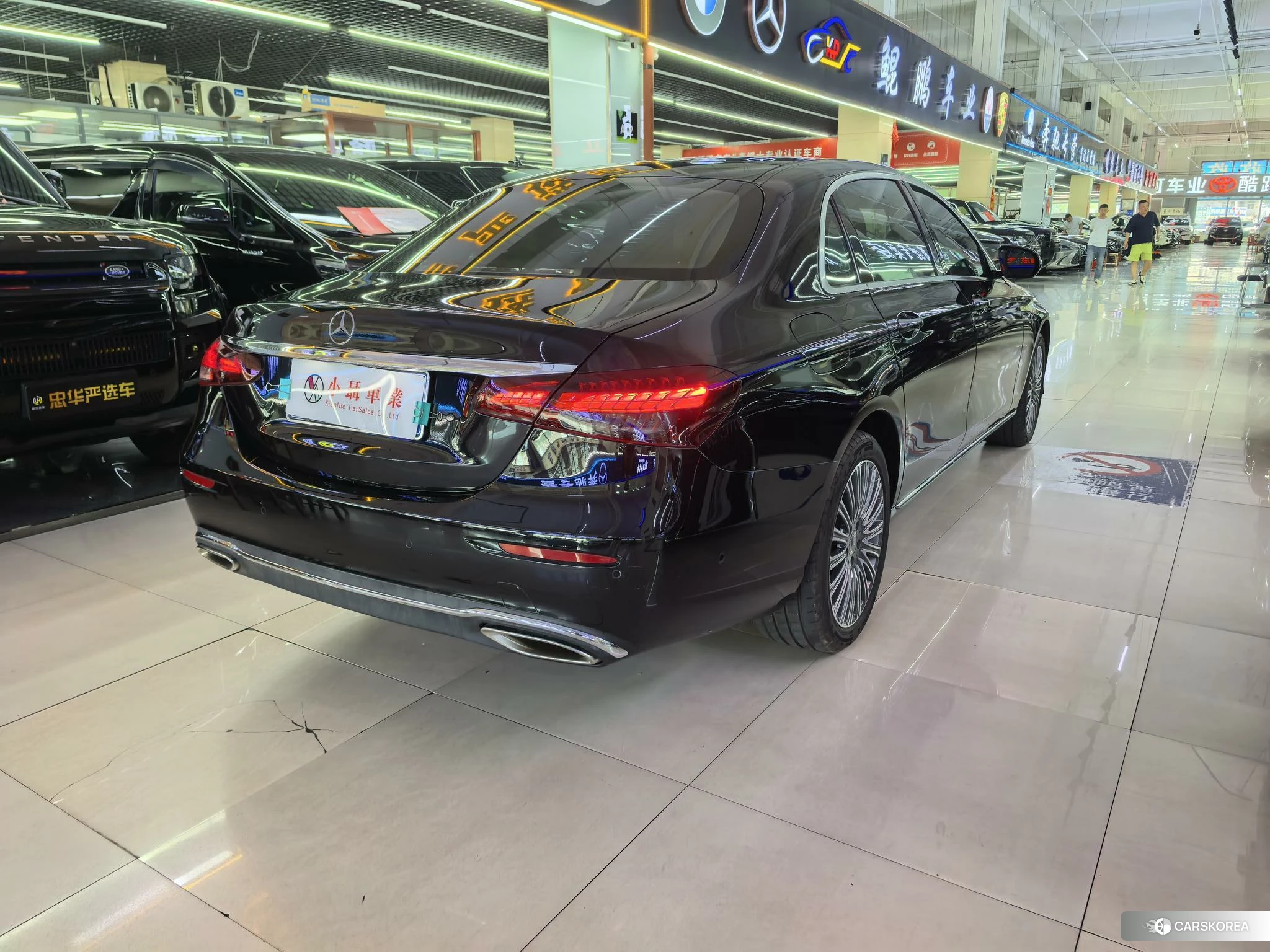 Mercedes-Benz E-Class 2022 Черный из Китая, фото 3