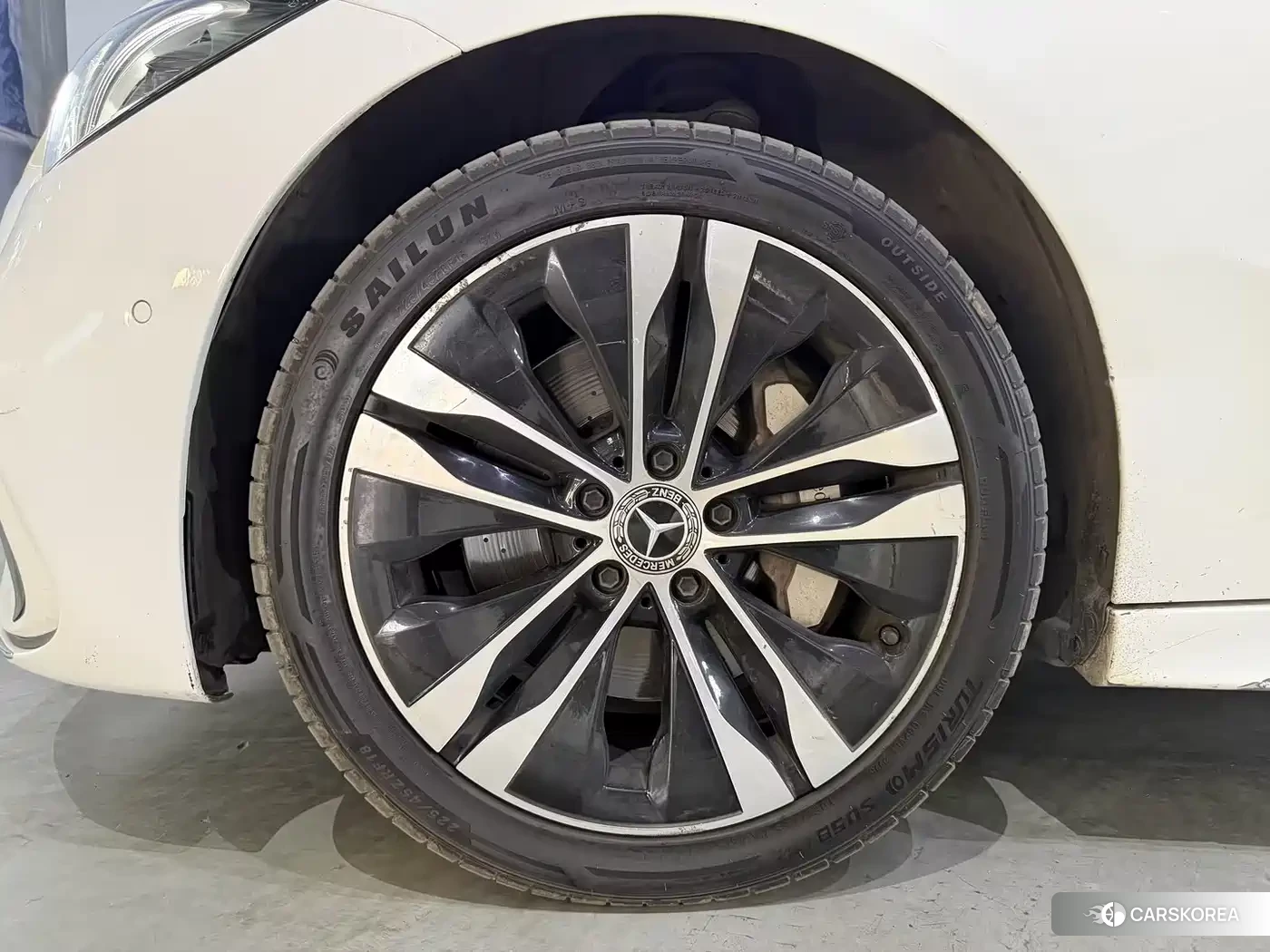 Mercedes-Benz C-class 2023 Белый из Китая, фото 4