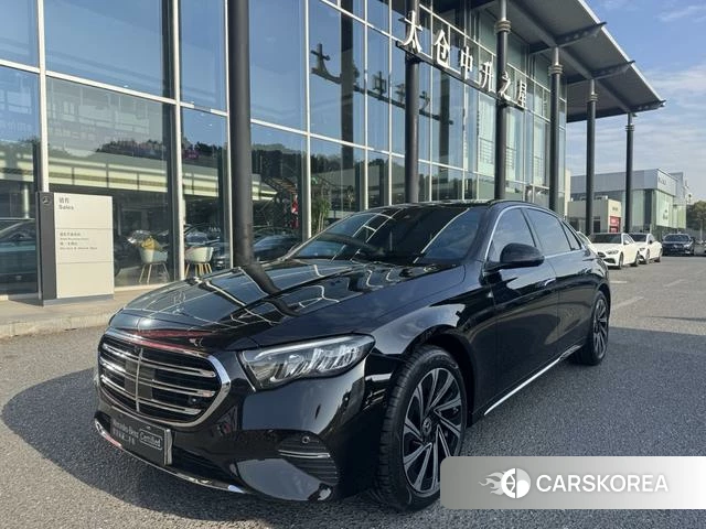 Mercedes-Benz E-Class 2025 Черный из Китая, фото 5