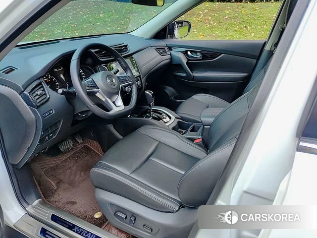 Nissan X-Trail 2022 Белый из Китая, фото 3