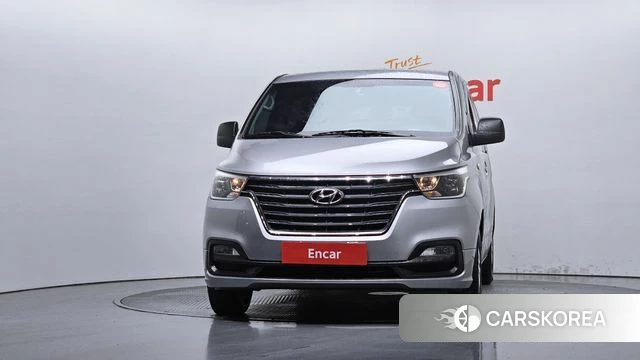 Hyundai The New Grand Starex id 4982678 из Кореи 13