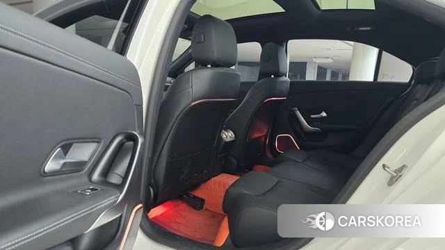 Mercedes-Benz A-Class 2023 Белый из Китая, фото 5