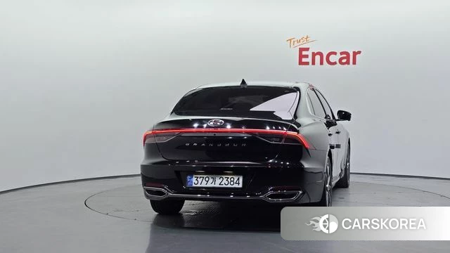 Hyundai The New Grandeur IG id 4731161 из Кореи 23