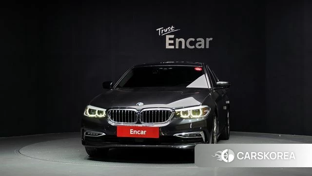 BMW 5 Series (G30) id 5023691 из Кореи 13