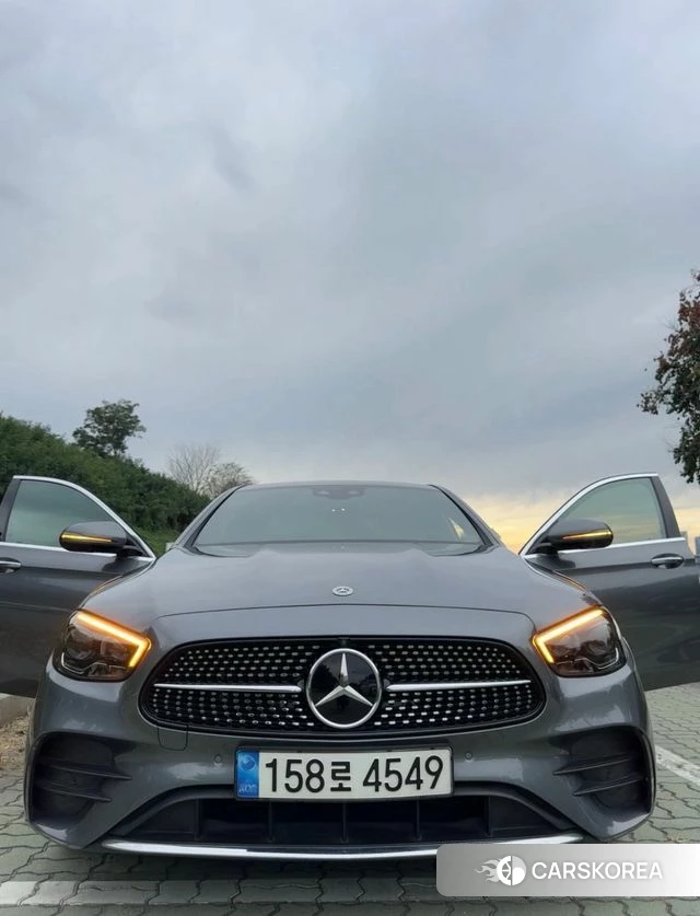 Mercedes-Benz E-Class W213 2022 Серый из Кореи, фото 3