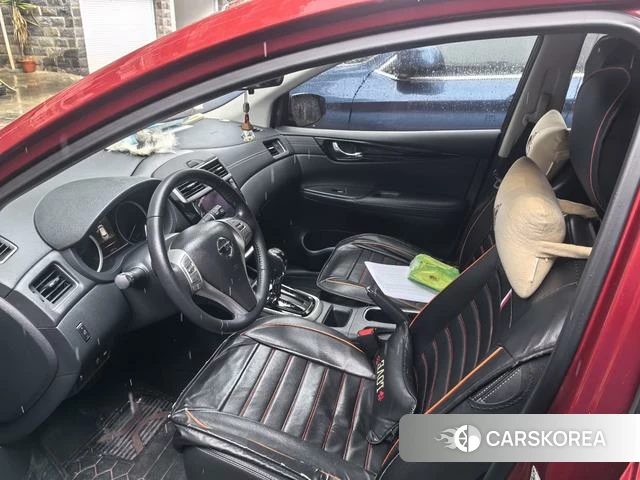 Nissan Tiida 2021 Красный из Китая, фото 3