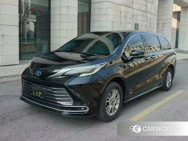 Toyota Sienna 2024 Черный из Китая, фото 3