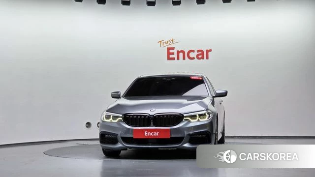 BMW 5 Series (G30) id 4998389 из Кореи 23