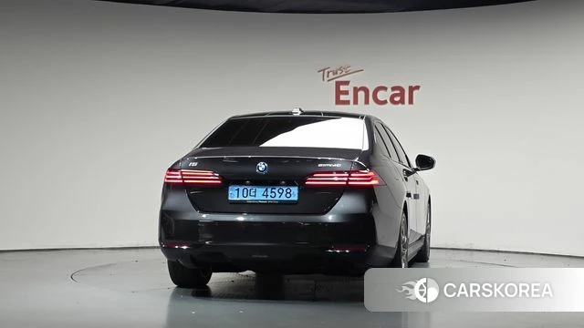 BMW i5 (G60) id 4941481 из Кореи 23