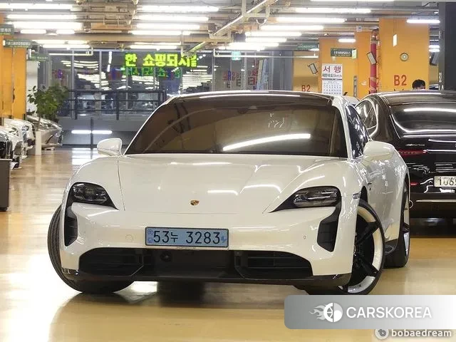 Porsche Taycan id 3473558 из Кореи 13