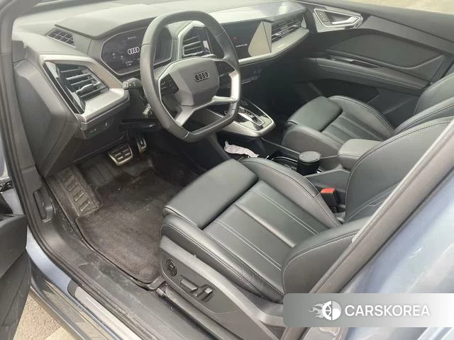 Audi Q4 2024 Синий из Китая, фото 5