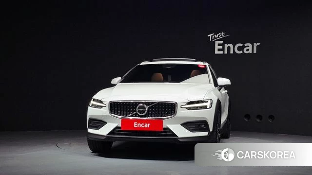 Volvo V60 Cross-Country 2nd Generation id 5038932 из Кореи 23