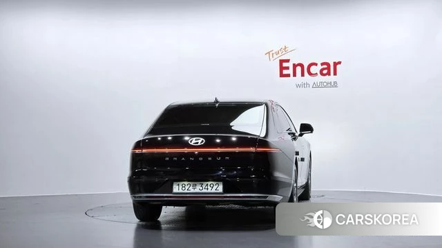 Hyundai Grandeur (GN7) id 5011818 из Кореи 23
