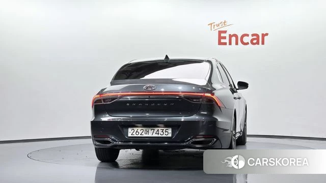 Hyundai The New Grandeur IG id 5028750 из Кореи 23