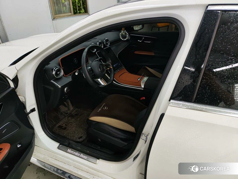 Mercedes-Benz C-class 2023 Белый из Китая, фото 3