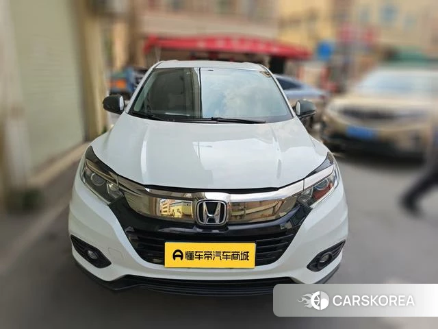 Honda Vezel 2021 Белый из Китая, фото 3